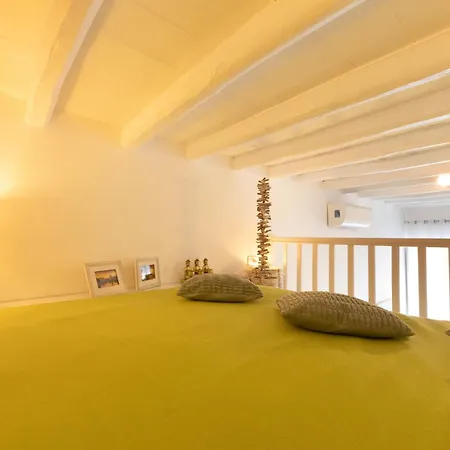Apartament Spanish Steps Splendid Rzym