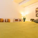 Spanish Steps Splendid Apartman *